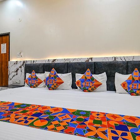 Fabexpress Orbit Hotel อุจเจน ภายนอก รูปภาพ